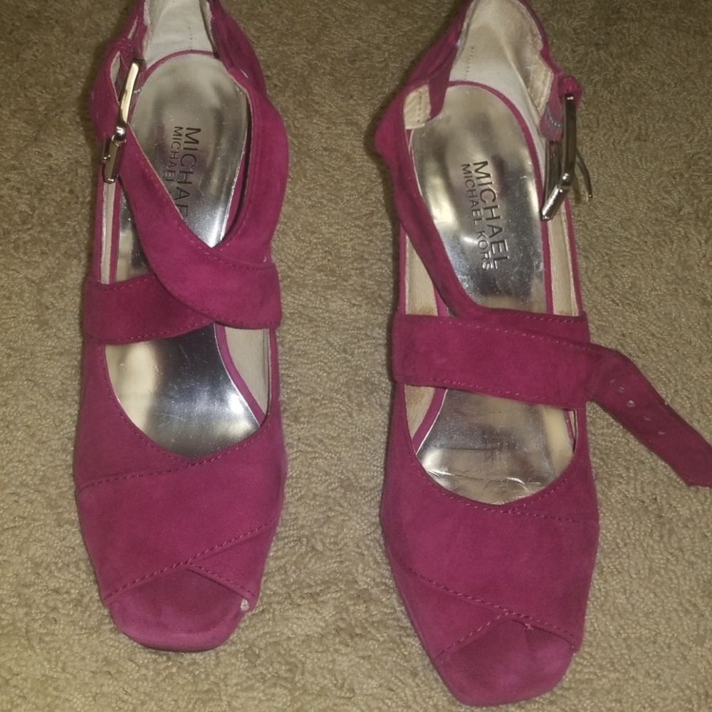 Michael Kors Fuschia Suede Sandals